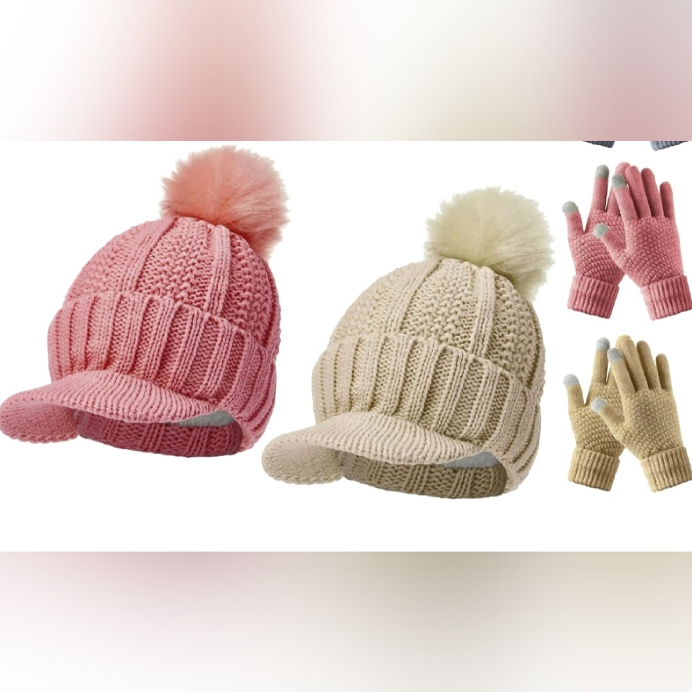 New Women's lined beanie with brim & matching touchscreen gloves. Pink or cream.